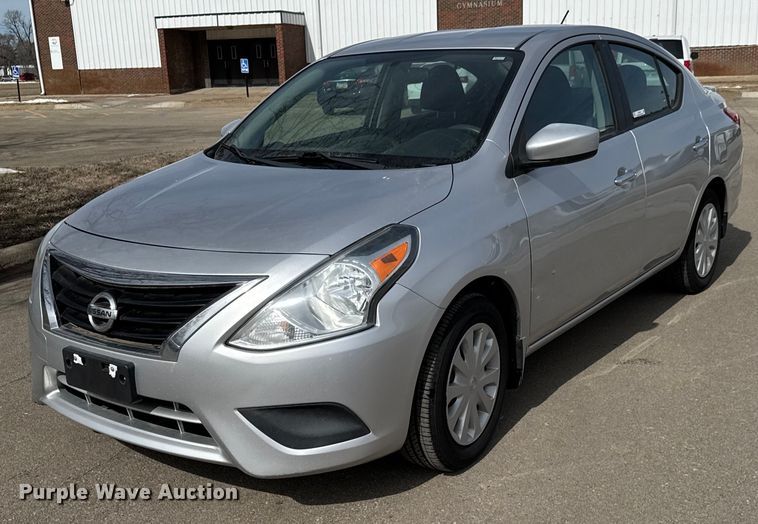 image for item EQ1083 2015 Nissan Versa 
