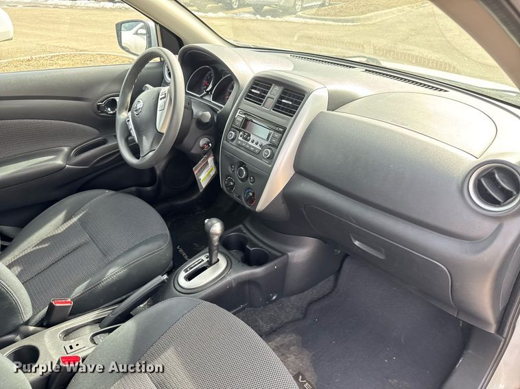image for item EQ1083 2015 Nissan Versa 