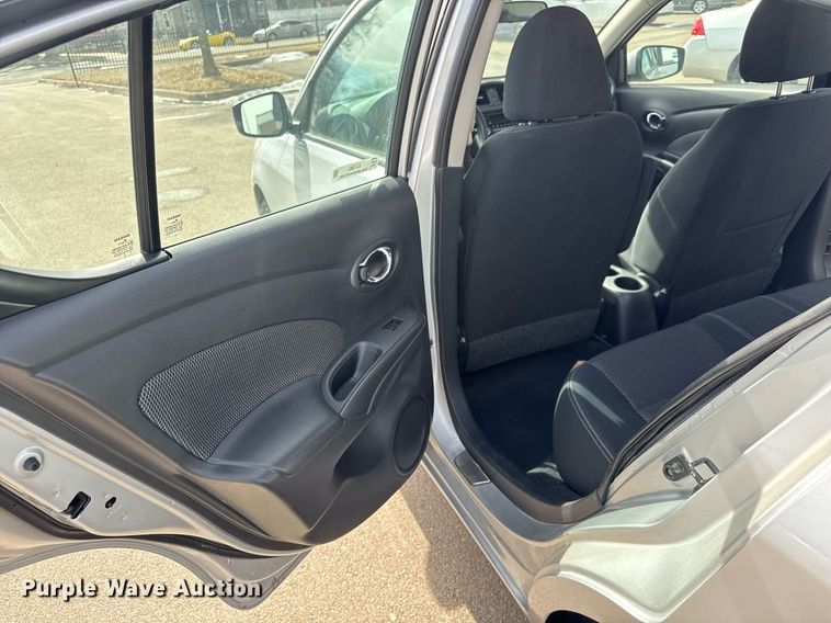 image for item EQ1083 2015 Nissan Versa 