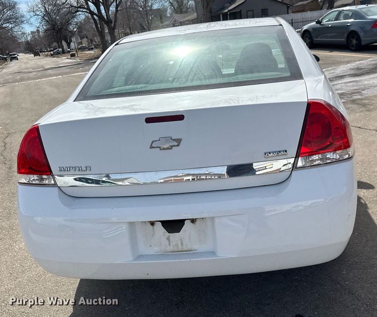 image for item EQ1084 2011 Chevrolet Impala LS 