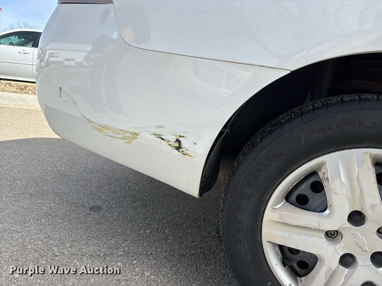 image for item EQ1084 2011 Chevrolet Impala LS 