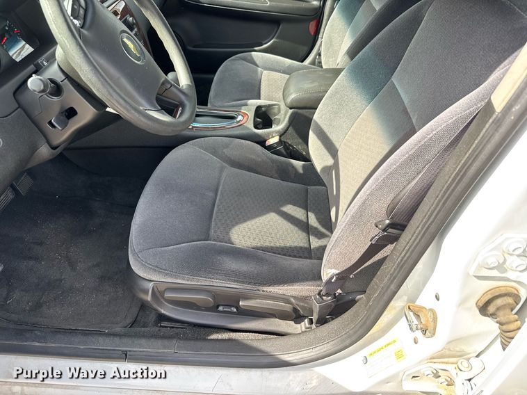 image for item EQ1084 2011 Chevrolet Impala LS 