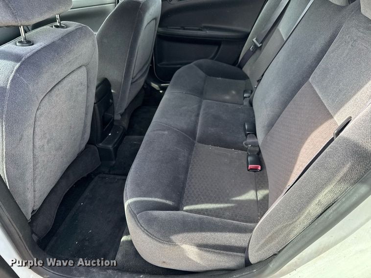 image for item EQ1084 2011 Chevrolet Impala LS 