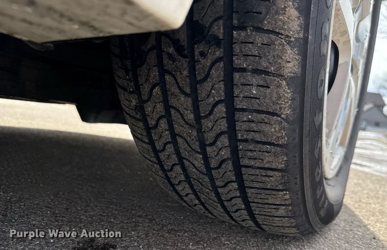 image for item EQ1084 2011 Chevrolet Impala LS 