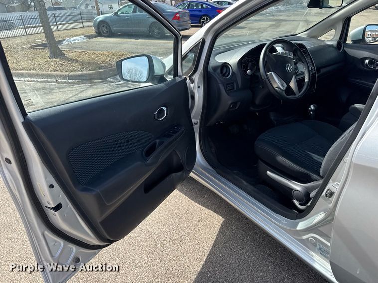 image for item EQ1085 2015 Nissan Versa Note 