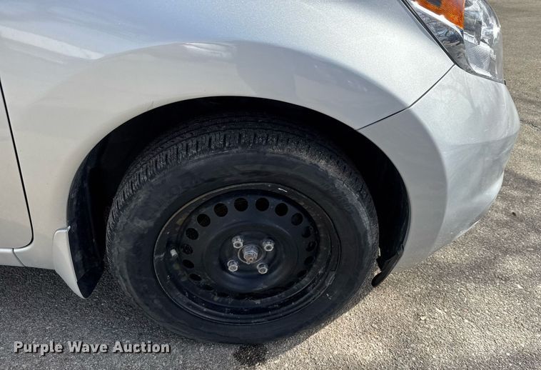 image for item EQ1085 2015 Nissan Versa Note 