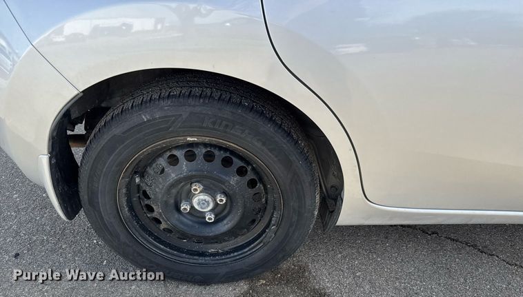 image for item EQ1085 2015 Nissan Versa Note 