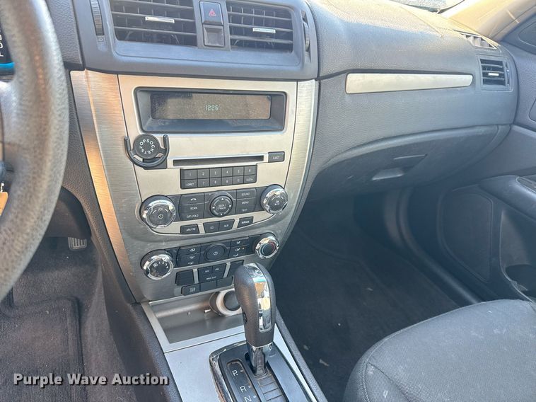 image for item EQ1110 2012 Ford Fusion 