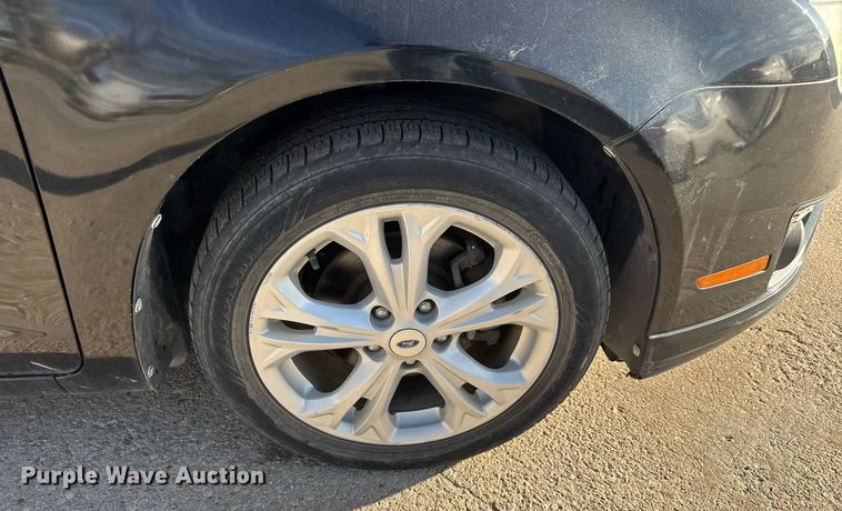 image for item EQ1110 2012 Ford Fusion 