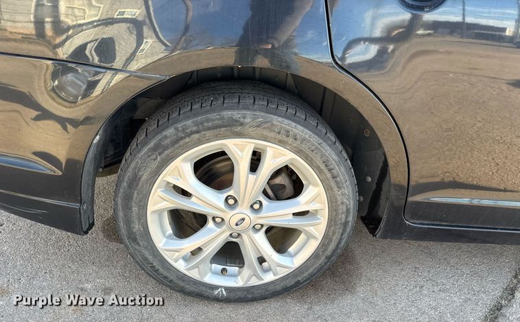 image for item EQ1110 2012 Ford Fusion 