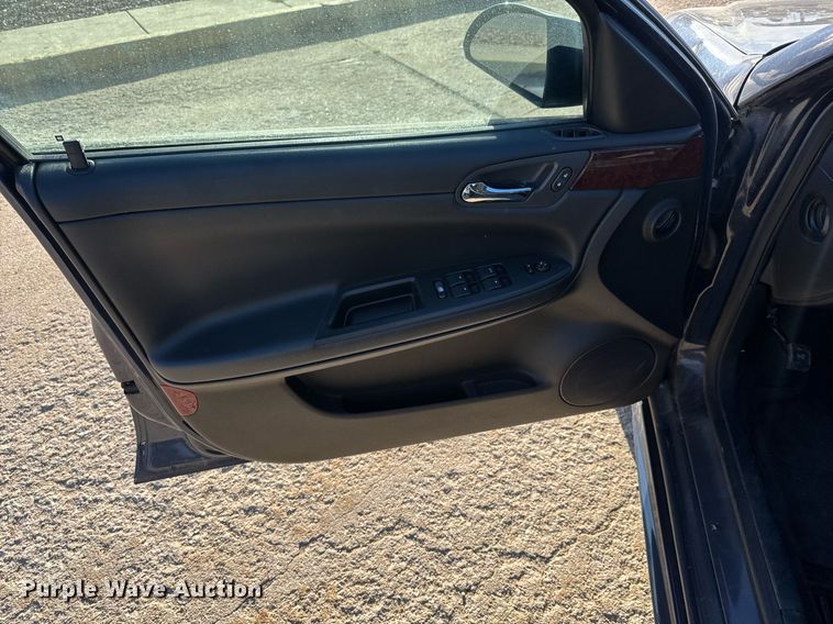 image for item EQ1111 2011 Chevrolet Impala 