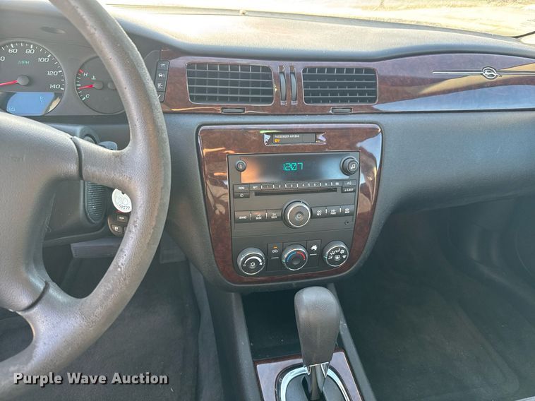 image for item EQ1111 2011 Chevrolet Impala 