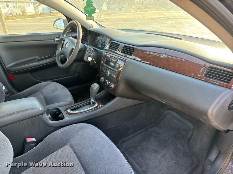 image for item EQ1111 2011 Chevrolet Impala 