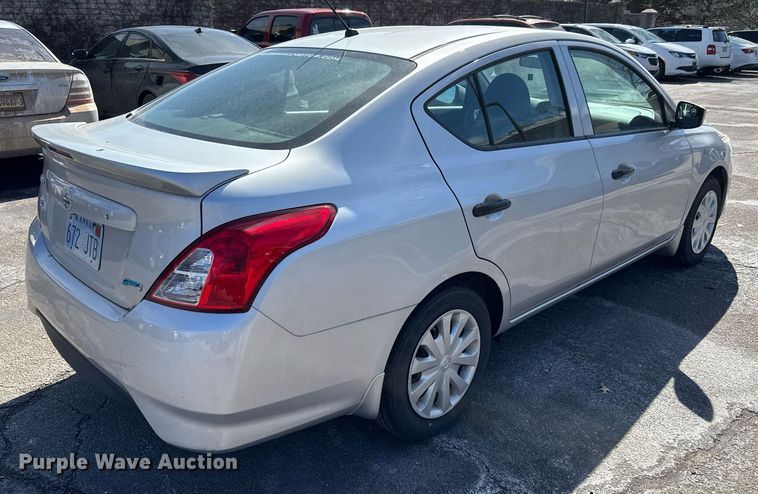 image for item EQ1112 2016 Nissan Versa 