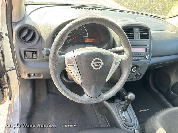 image for item EQ1112 2016 Nissan Versa 