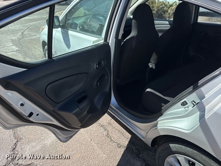 image for item EQ1112 2016 Nissan Versa 