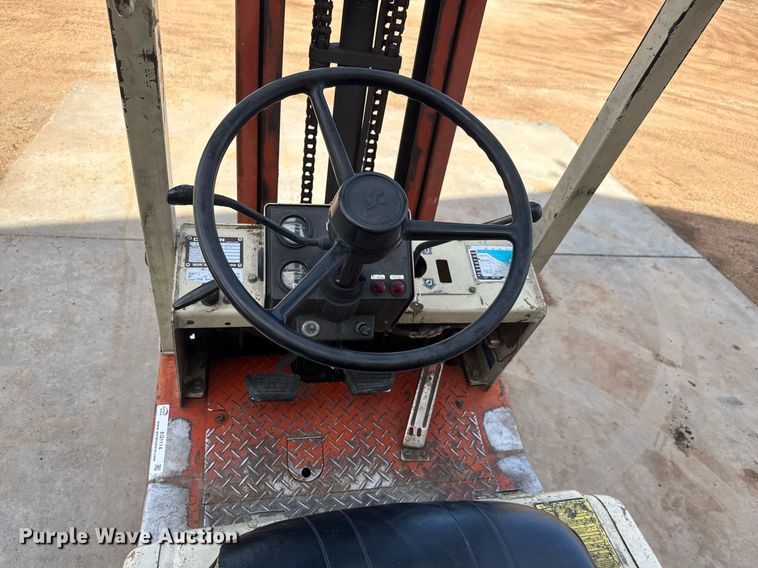 image for item EQ1114 Datsun CF01 Type G forklift