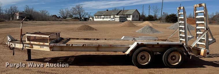 image for item EQ1115 1997 Towmaster T-18 equipment trailer