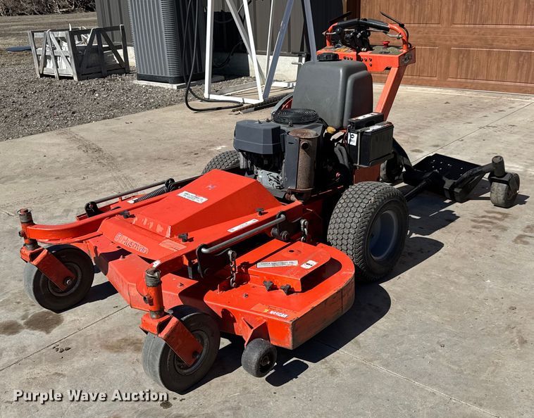 image for item EQ1128 2005 Husqvana WHF5219 ZTR lawn mower