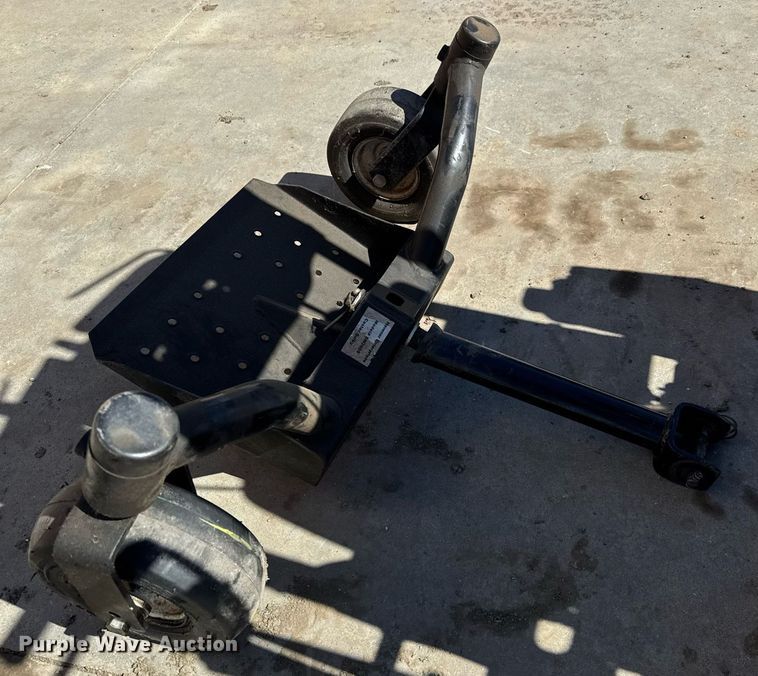 image for item EQ1128 2005 Husqvana WHF5219 ZTR lawn mower