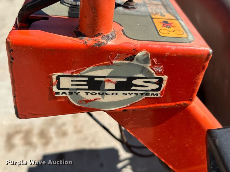 image for item EQ1128 2005 Husqvana WHF5219 ZTR lawn mower