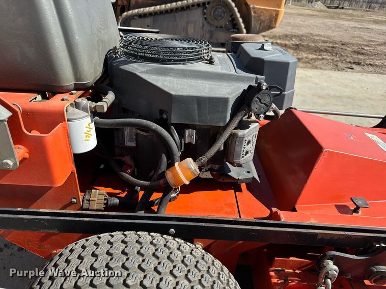 image for item EQ1128 2005 Husqvana WHF5219 ZTR lawn mower