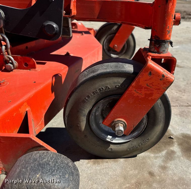 image for item EQ1128 2005 Husqvana WHF5219 ZTR lawn mower