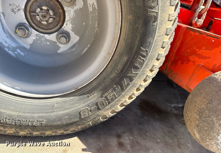 image for item EQ1128 2005 Husqvana WHF5219 ZTR lawn mower