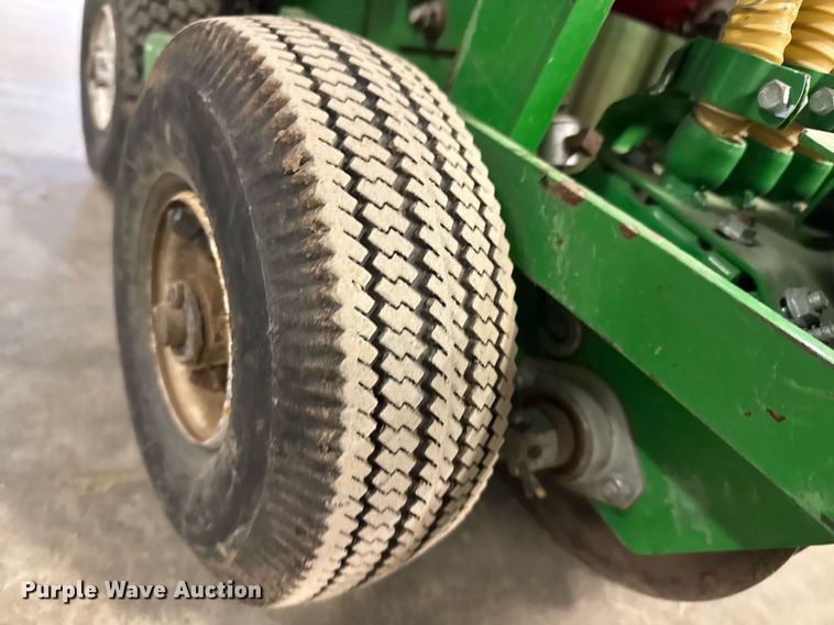 image for item EQ1133 Gandy Slice-N-Seed seeder