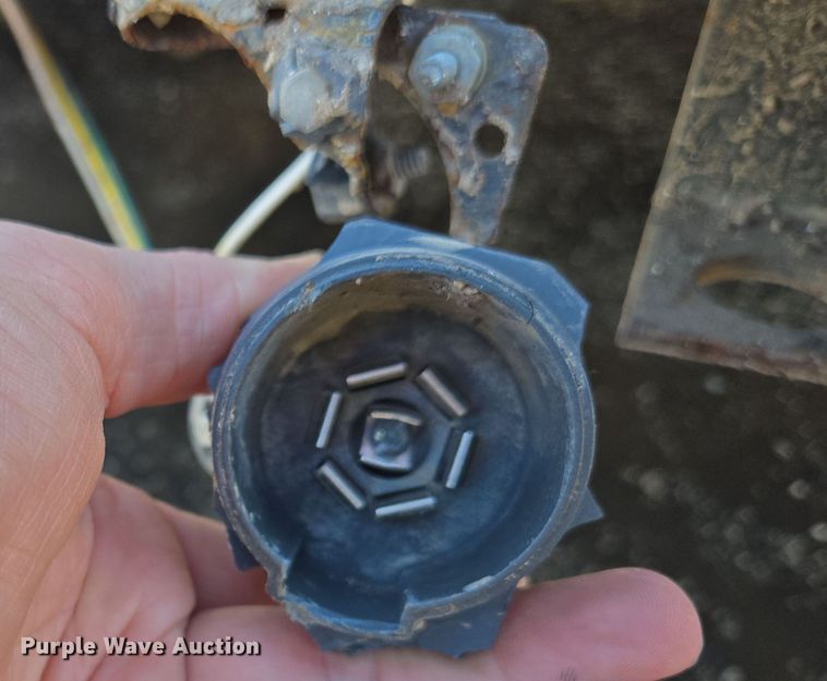 image for item EQ3994 1984 Dodge Ram 350 Royal SE Crew Cab pickup truck