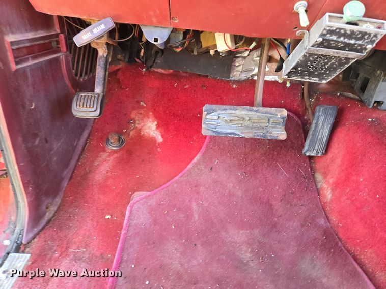 image for item EQ3994 1984 Dodge Ram 350 Royal SE Crew Cab pickup truck