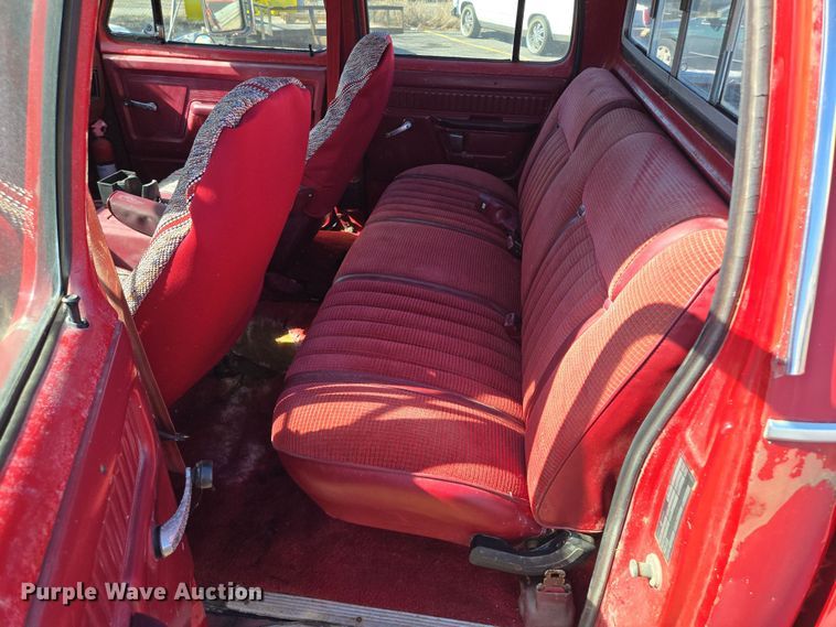 image for item EQ3994 1984 Dodge Ram 350 Royal SE Crew Cab pickup truck