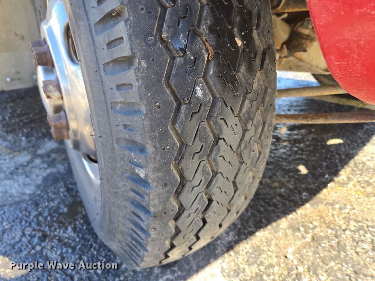 image for item EQ3994 1984 Dodge Ram 350 Royal SE Crew Cab pickup truck