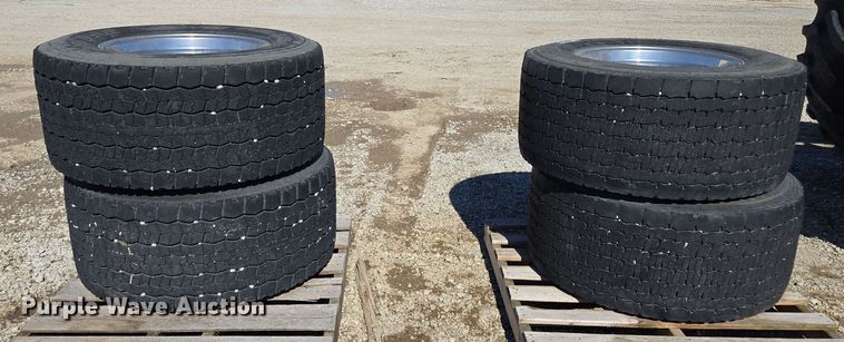 image for item EQ6737 (4) Alcoa tires and wheels