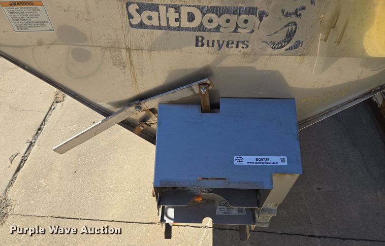 image for item EQ6738 SaltDogg  1400601SS spreader