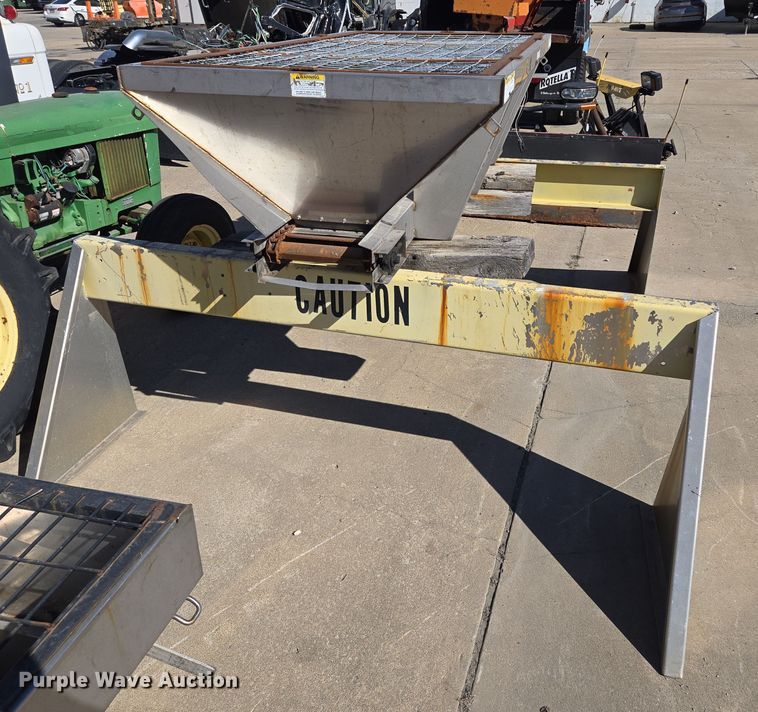 image for item EQ6739 Sno-Way  V-Box spreader 