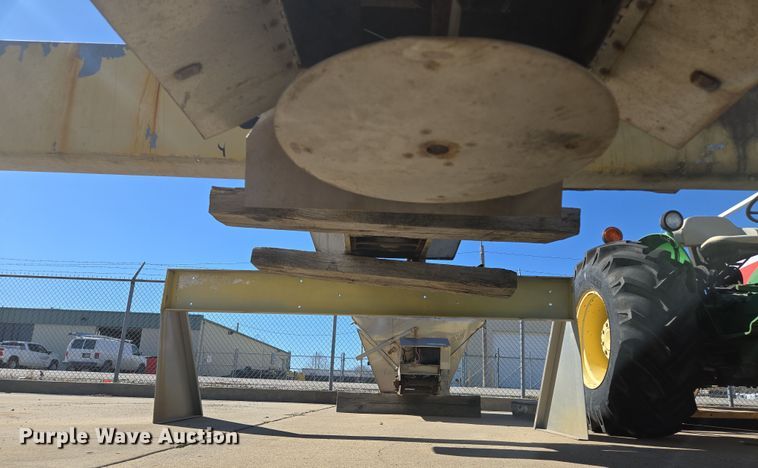 image for item EQ6739 Sno-Way  V-Box spreader 