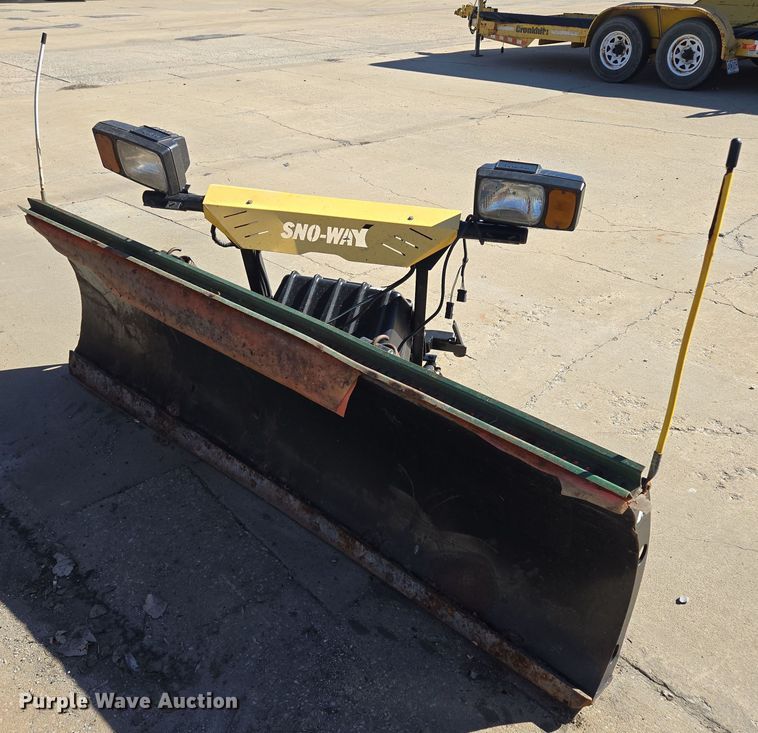 image for item EQ6741 8' W Snow- way snow plow 