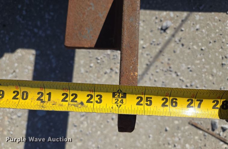 image for item EQ6743 9' W snow plow