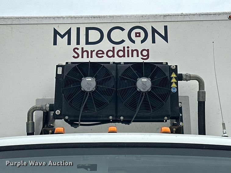 image for item ER4989 2019 Freightliner M2 paper shredder truck