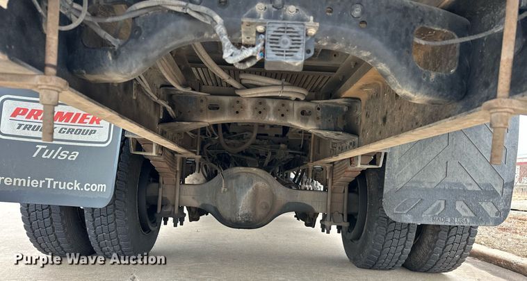 image for item ER4989 2019 Freightliner M2 paper shredder truck