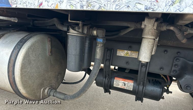 image for item ER4989 2019 Freightliner M2 paper shredder truck