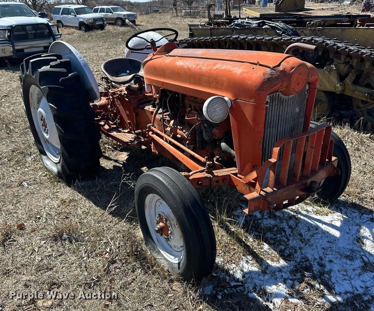 image for item ER8730 1958 Ford 641 tractor