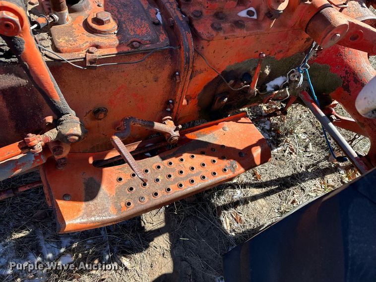 image for item ER8730 1958 Ford 641 tractor