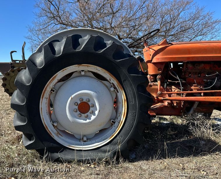 image for item ER8730 1958 Ford 641 tractor