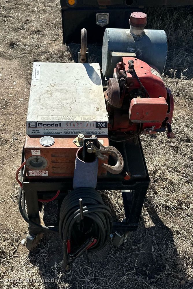 image for item ER8738 Goodall Start All 708 jump starter