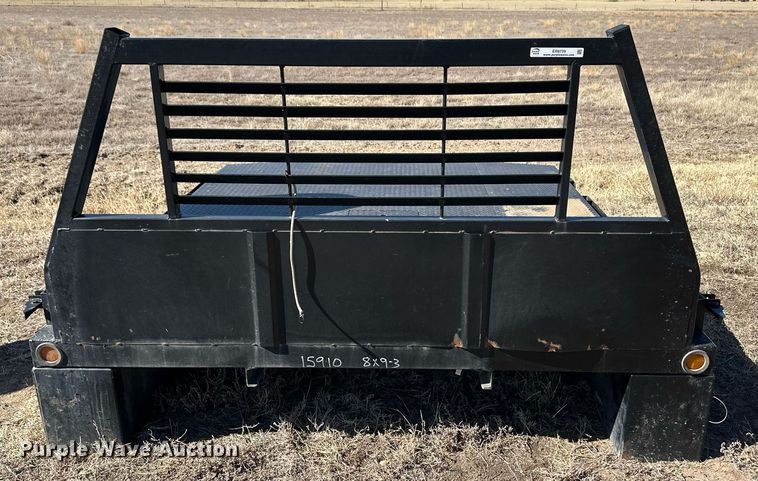 image for item ER8739 Circle D flatbed