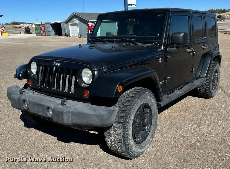 image for item ER8786 2012 Jeep Wrangler Unlimited SUV