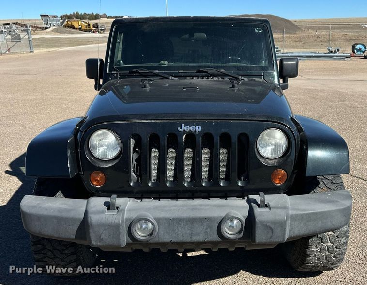 image for item ER8786 2012 Jeep Wrangler Unlimited SUV