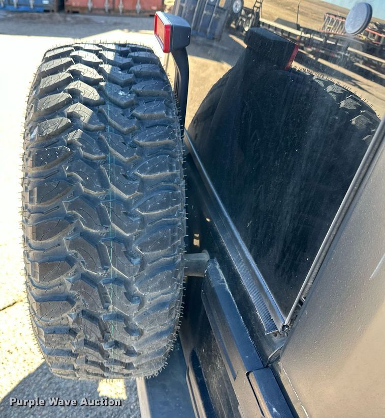 image for item ER8786 2012 Jeep Wrangler Unlimited SUV